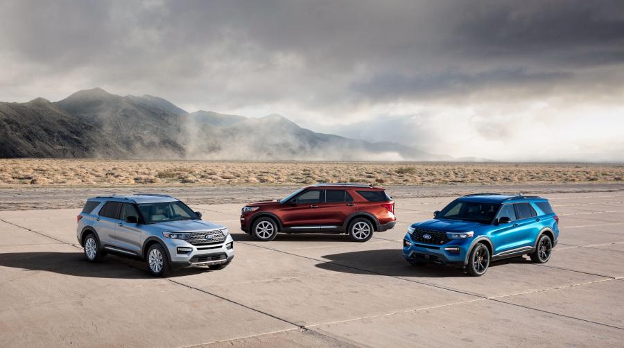  Ford Explorer Platinum (U502) 2017 года  (фото 3 из 3)